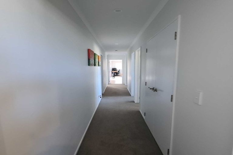 Photo of property in 16 Ledbury Drive, Rolleston, 7615