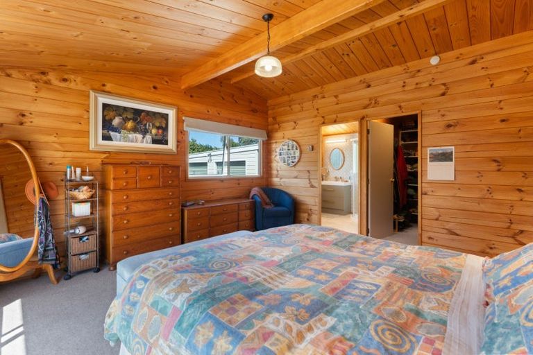 Photo of property in 105-109 Greenwood Boulevard, Otaki, 5512