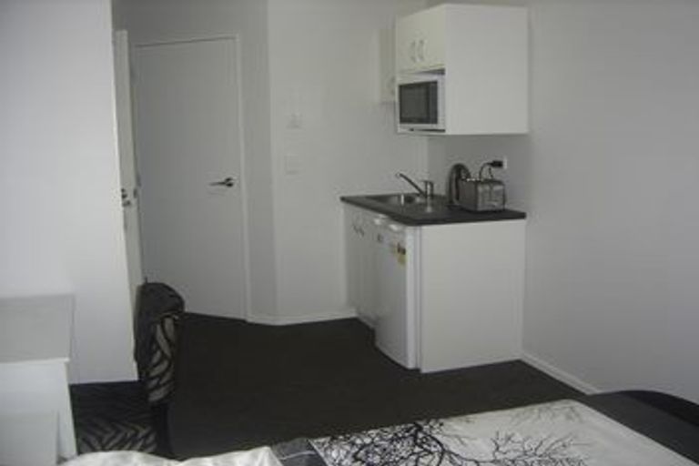 Photo of property in 44u2 Lorne Street, Melville, Hamilton, 3206