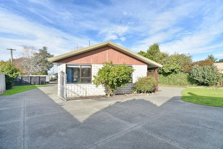 Photo of property in 31 Tyrone Street, Belfast, Christchurch, 8051