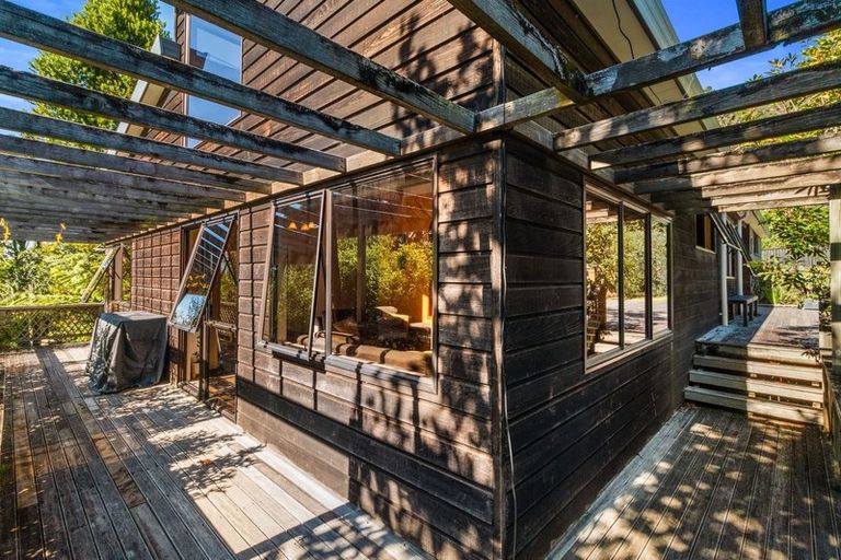 Photo of property in 32 Mount Avenue, Pauanui, Hikuai, 3579