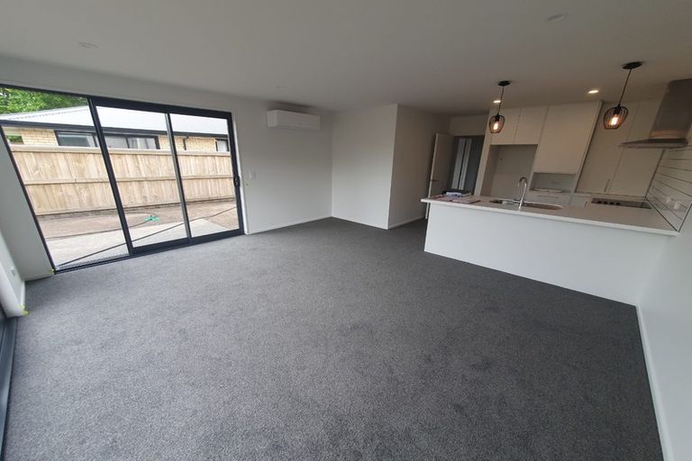 Photo of property in 12 Fairbairn Close, Halswell, Christchurch, 8025