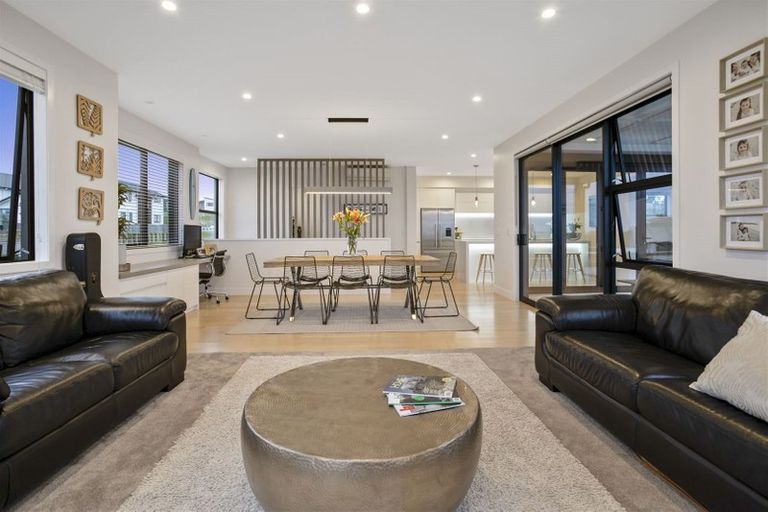 Photo of property in 11 Thistle Close, Beachlands, Auckland, 2018