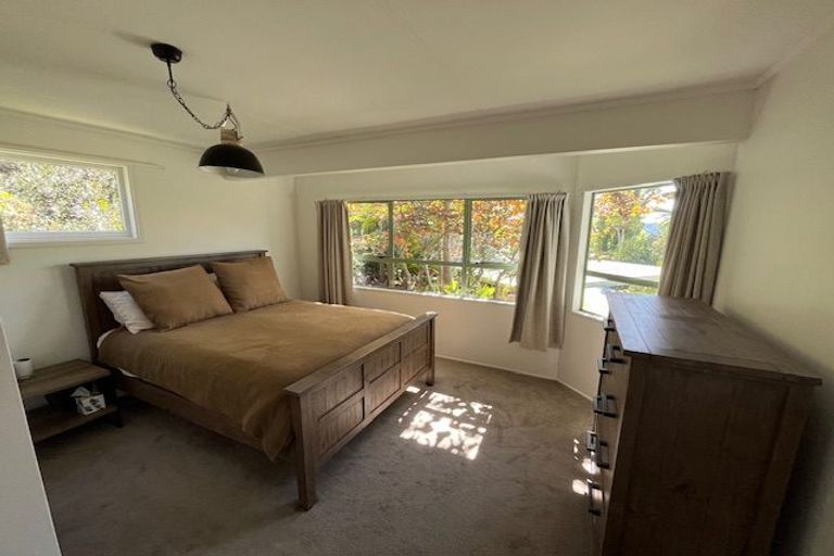 Photo of property in 15 Hague Place, Birkenhead, Auckland, 0626