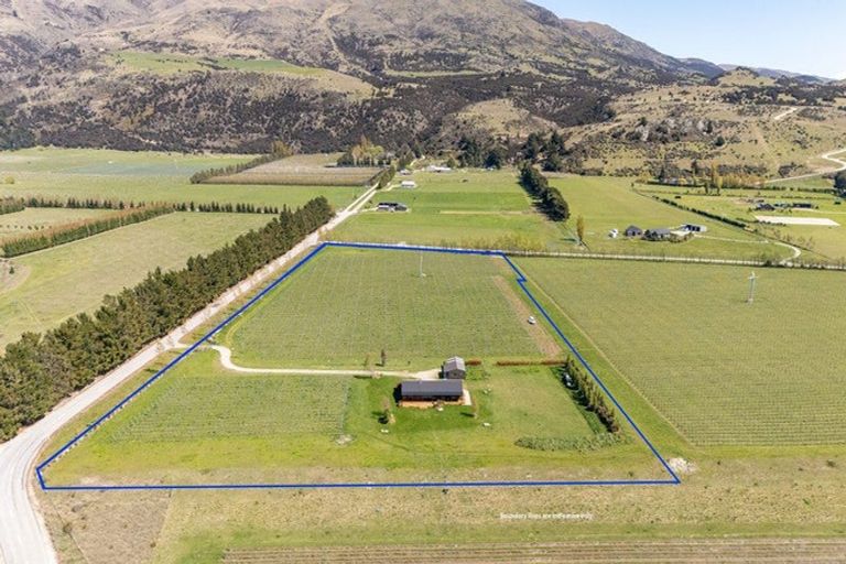 Photo of property in 90 Willowbank Road, Queensberry, Cromwell, 9383