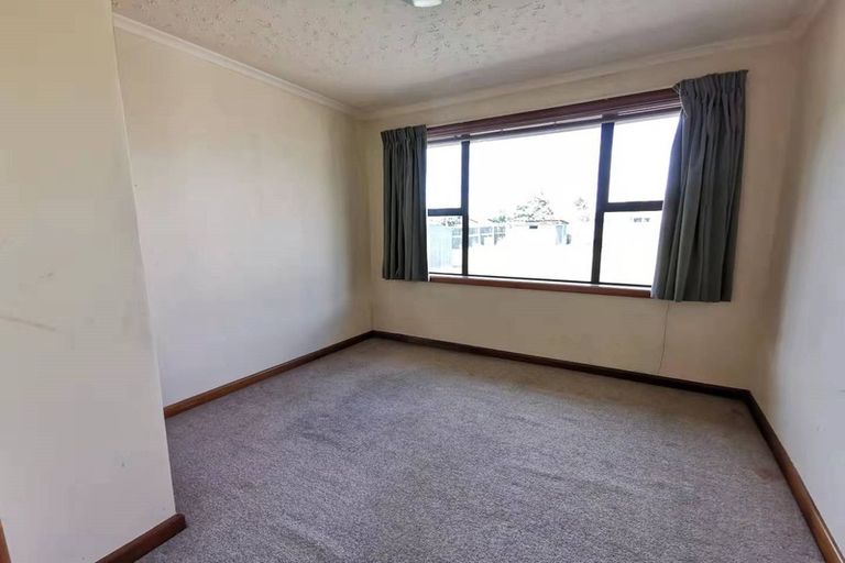 Photo of property in 18 Seymour Street, Hornby, Christchurch, 8042
