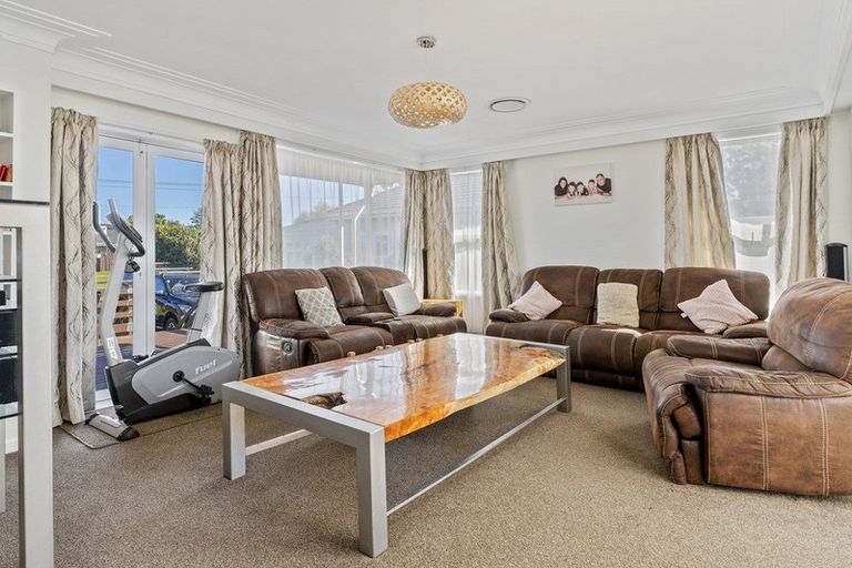 Photo of property in 30 Gardner Avenue, New Lynn, Auckland, 0600
