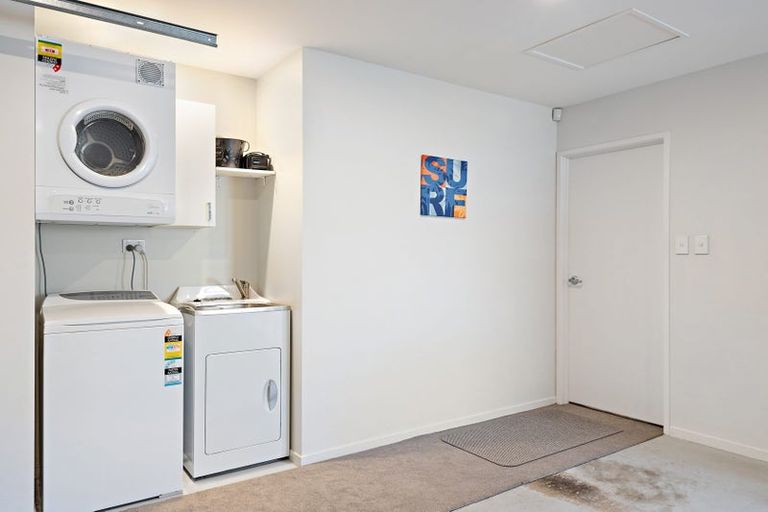 Photo of property in 38 Luxembourg Crescent, Halswell, Christchurch, 8025