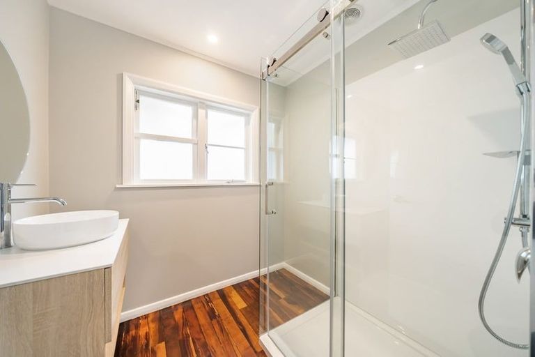 Photo of property in 62 Main Road, Wainuiomata, Lower Hutt, 5014