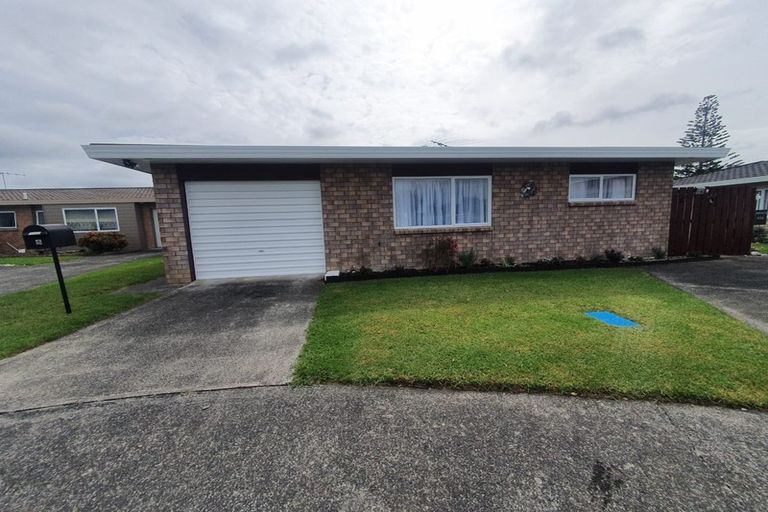 Photo of property in 5/54 Lakeside Drive, Orewa, 0931