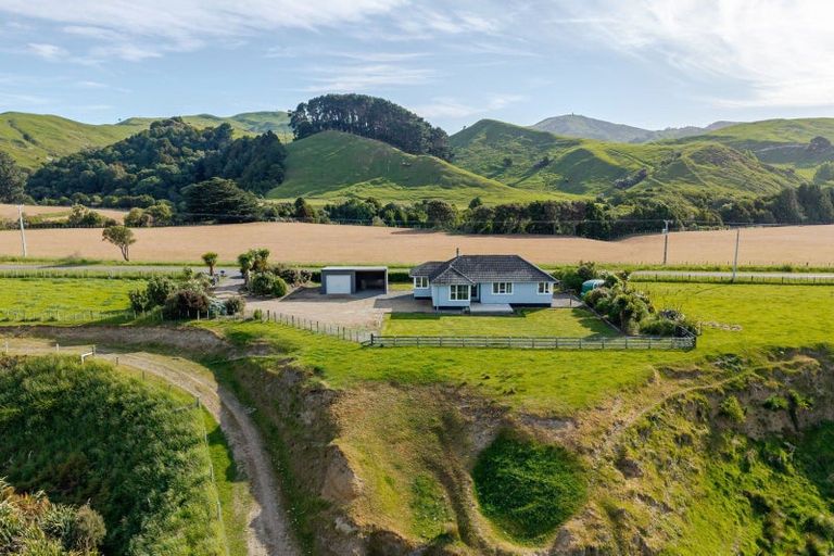 Photo of property in 423 Castle Hill Road, Alfredton, Eketahuna, 4996