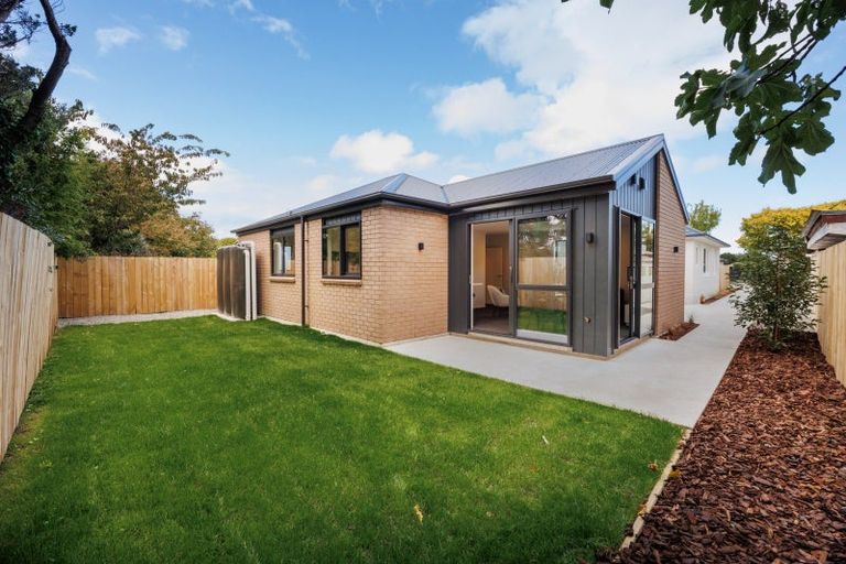 Photo of property in 13 Ihle Street, Terrace End, Palmerston North, 4410