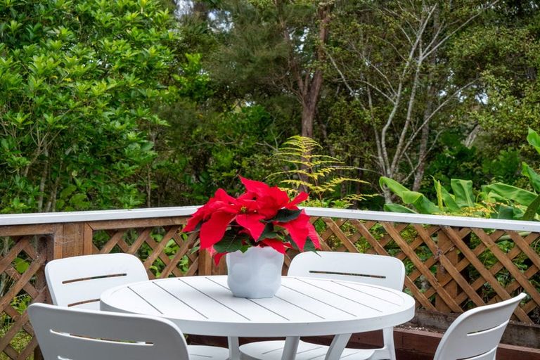 Photo of property in 1 Te Haumi Drive, Paihia, 0200
