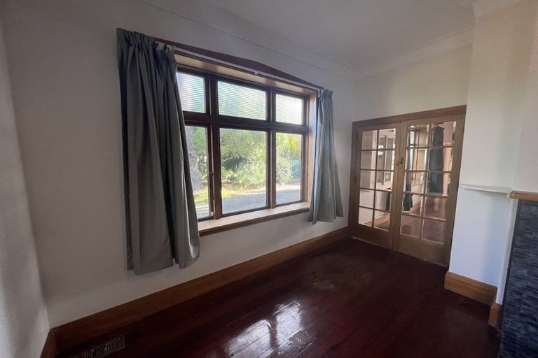 Photo of property in 11 Rolleston Street, Mount Cook, Wellington, 6021