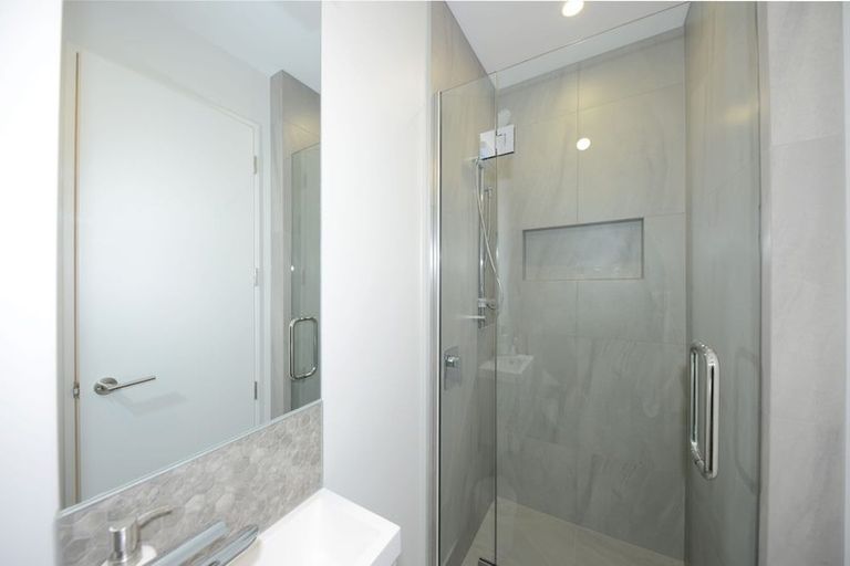 Photo of property in 2/214 Hereford Street, Christchurch Central, Christchurch, 8011