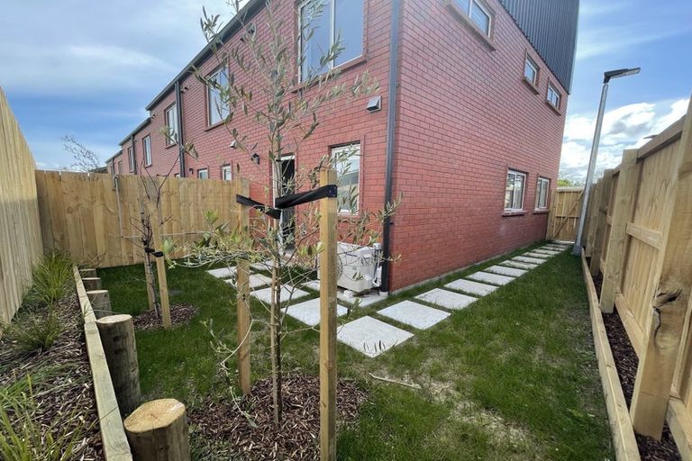 Photo of property in 12 Timata Lane, Favona, Auckland, 2024