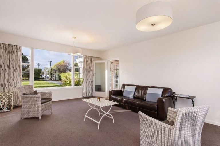 Photo of property in 127 Hamilton Avenue, Ilam, Christchurch, 8041