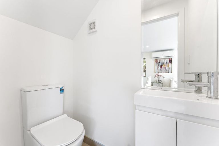 Photo of property in 133e Manuroa Road, Takanini, 2112