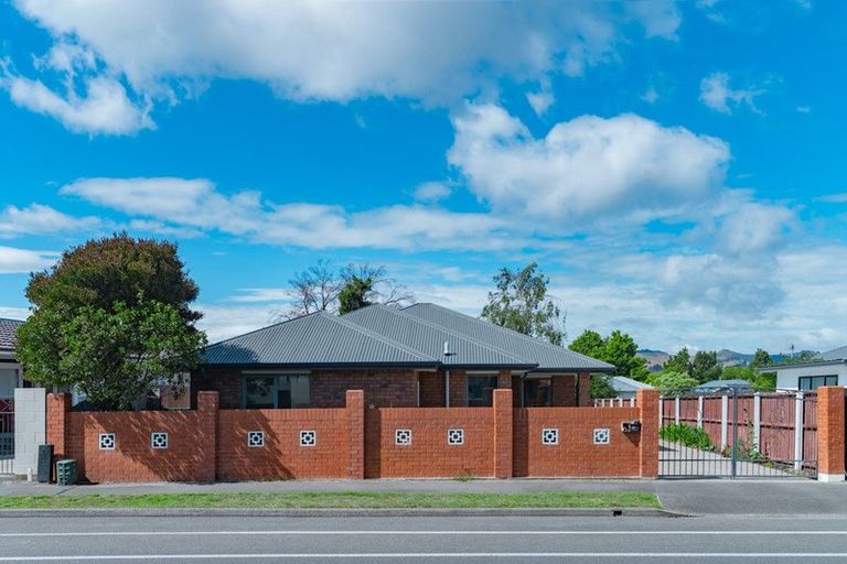 Photo of property in 72 Pages Road, Linwood, Christchurch, 8062