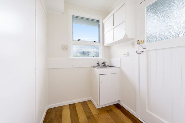 Photo of property in 3/34 Miro Street, New Lynn, Auckland, 0600