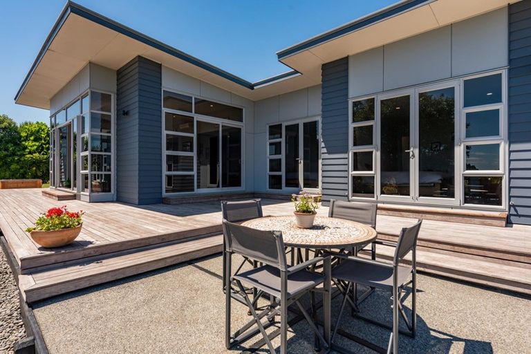 Photo of property in 34 Western Rise, Ohau, Levin, 5570