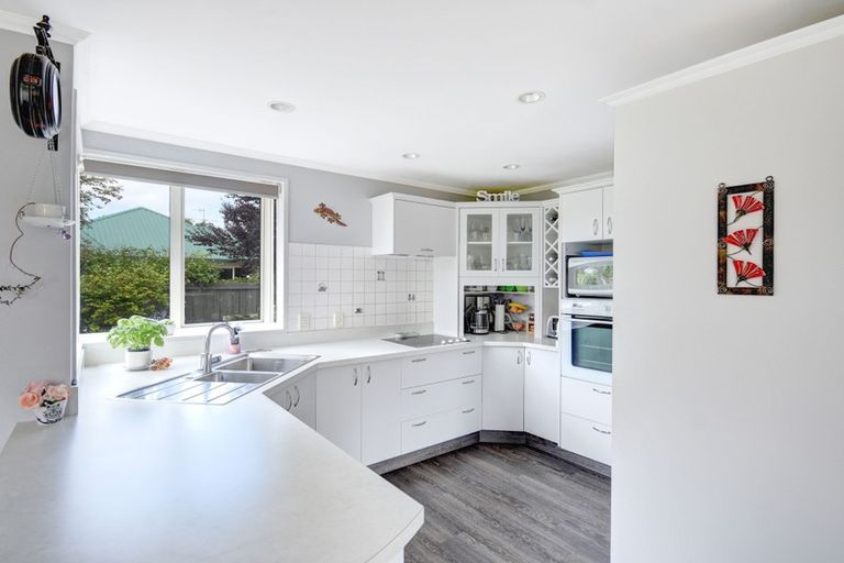 Photo of property in 16 Silverstream Drive, Mosgiel, 9024