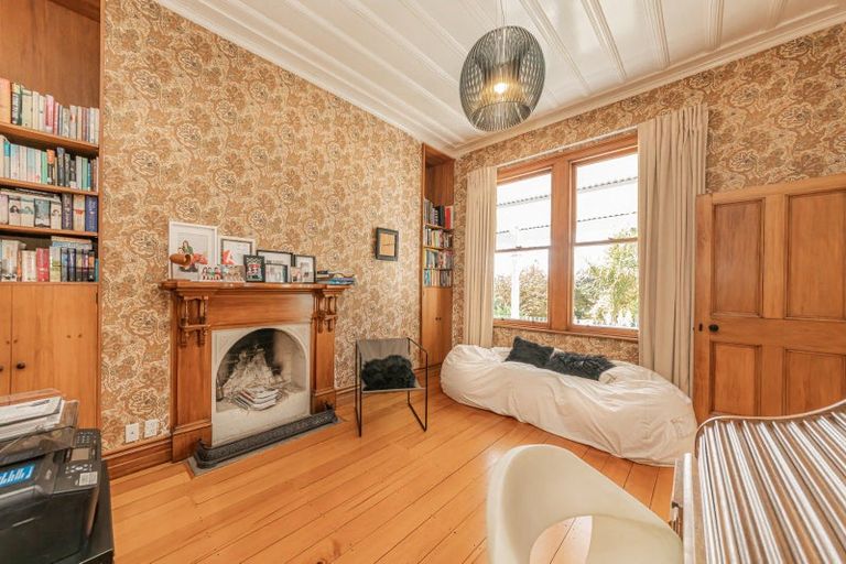 Photo of property in 79 Great North Road, Saint Johns Hill, Whanganui, 4501