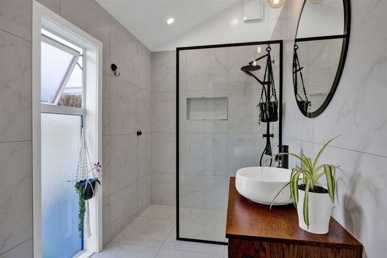 Photo of property in 28 Puriri Street, Hawera, 4610