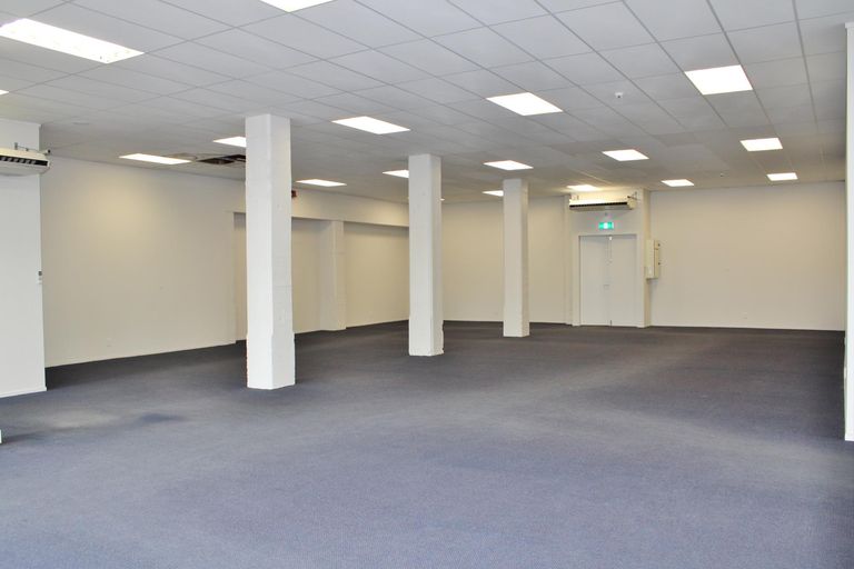 Photo of property in 3 Albert Street, Island Bay, Wellington, 6023