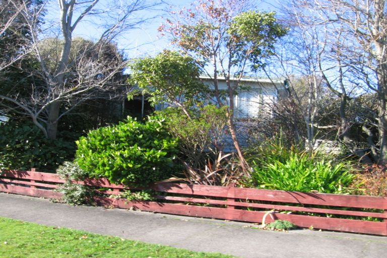 Photo of property in 2 Holdsworth Avenue, Milson, Palmerston North, 4414