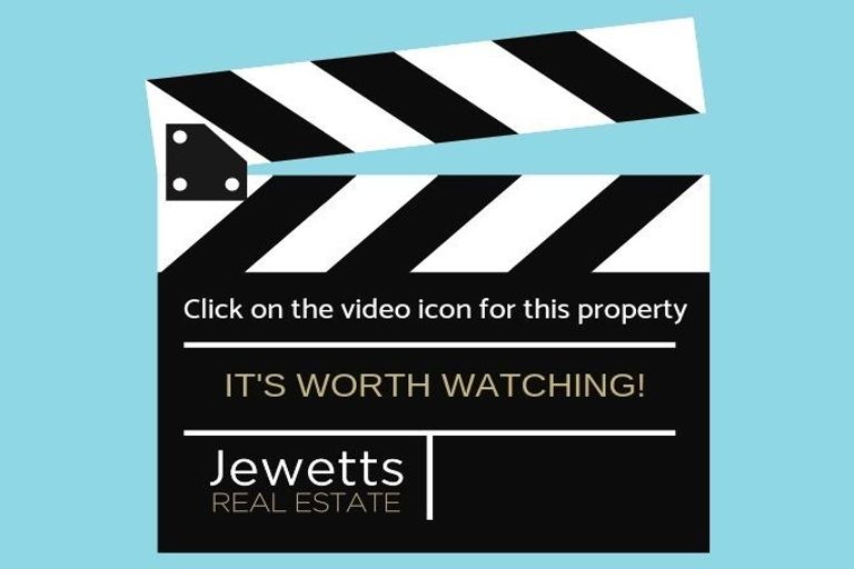 Photo of property in 1 Signallers Grove, Strathmore Park, Wellington, 6022