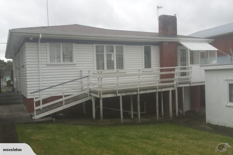 Photo of property in 13 Routley Drive, Glen Eden, Auckland, 0602