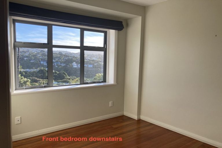 Photo of property in 2 Rodney Street, Northland, Wellington, 6012