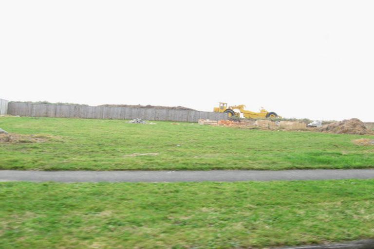 Photo of property in 129 Pacific Drive, Fitzherbert, Palmerston North, 4410