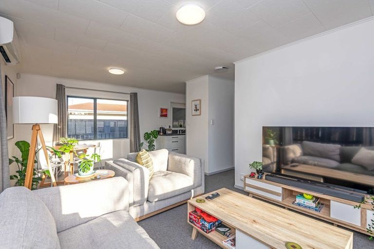 Photo of property in 91 Benmore Avenue, Cloverlea, Palmerston North, 4412