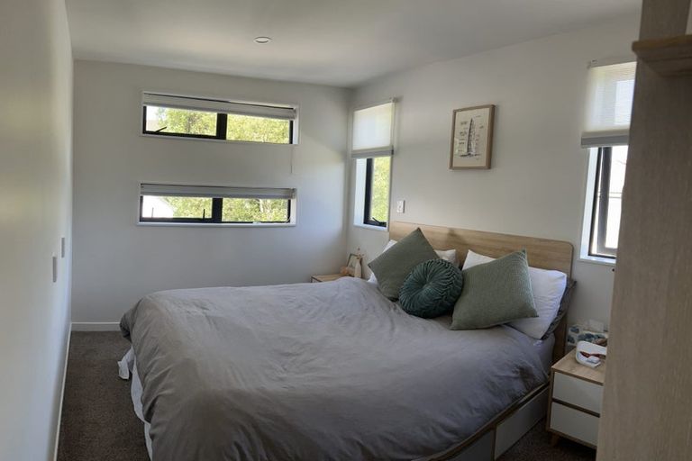 Photo of property in 122a Lancaster Road, Beach Haven, Auckland, 0626