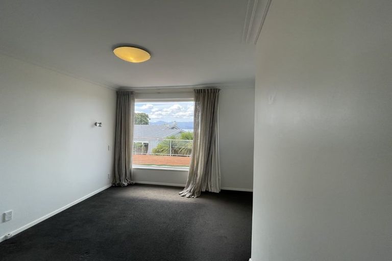 Photo of property in 10 Whitu Street, Khandallah, Wellington, 6035
