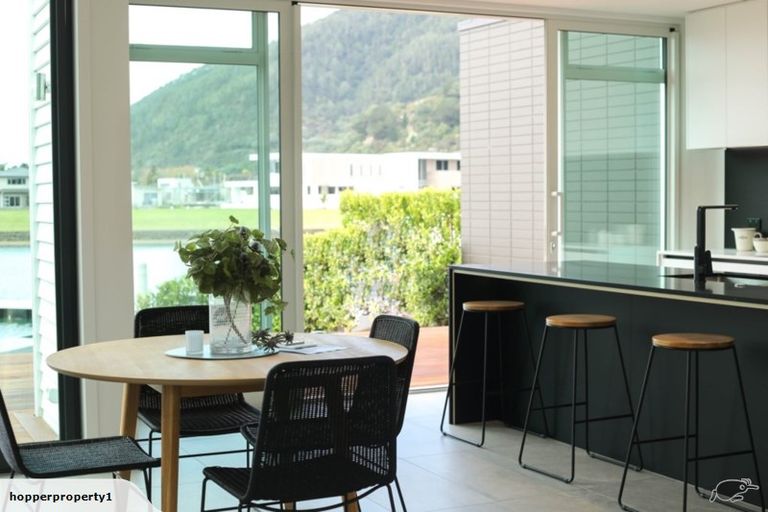 Photo of property in 126 Motu Hei, Pauanui, Hikuai, 3579