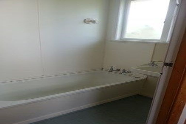 Photo of property in 33- 35 Gear Terrace, Ranui, Porirua, 5024