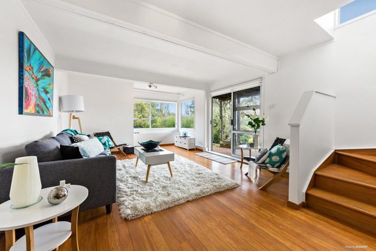 Photo of property in 4 Malmo Place, Massey, Auckland, 0614