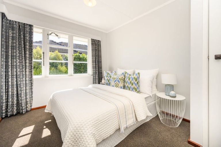 Photo of property in 20 Moheke Avenue, Roslyn, Palmerston North, 4414