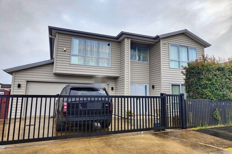 Photo of property in 12 Creggan Crescent, Flat Bush, Auckland, 2019