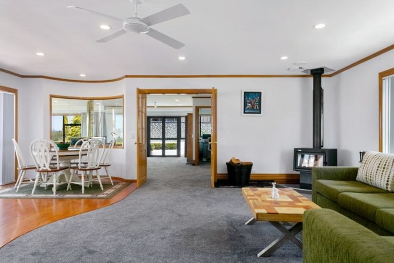 Photo of property in 16 Rhodes Fall, Rangatira Park, Taupo, 3330