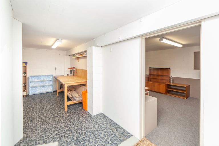 Photo of property in 10 Stormont Place, Avonhead, Christchurch, 8042