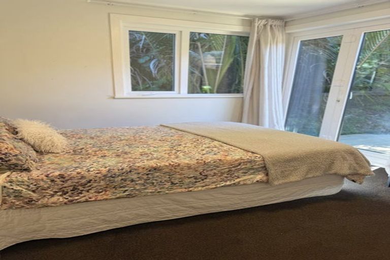 Photo of property in 3 Huia Road, Titirangi, Auckland, 0604