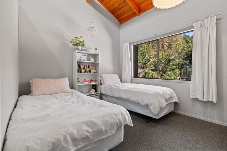 Photo of property in 32 Mount Avenue, Pauanui, Hikuai, 3579