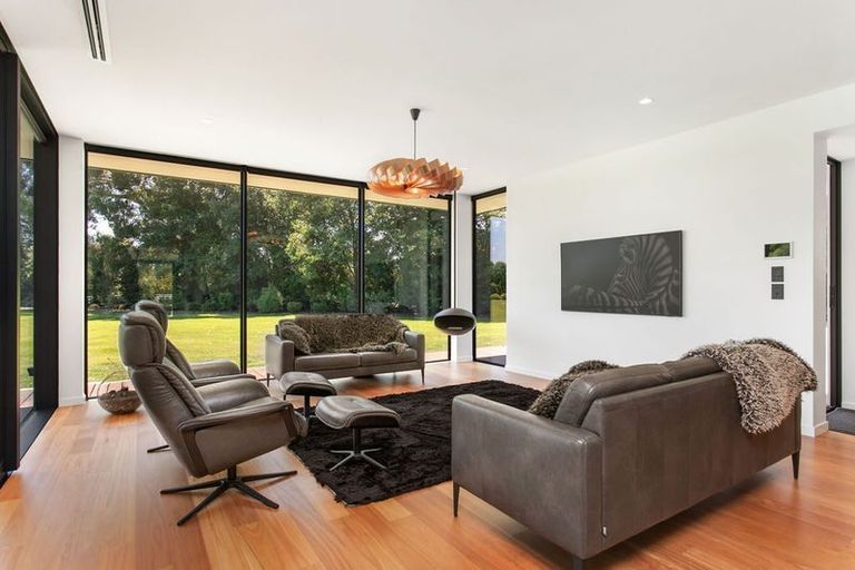 Photo of property in 43 Kingcraft Drive, Prebbleton, Christchurch, 7676