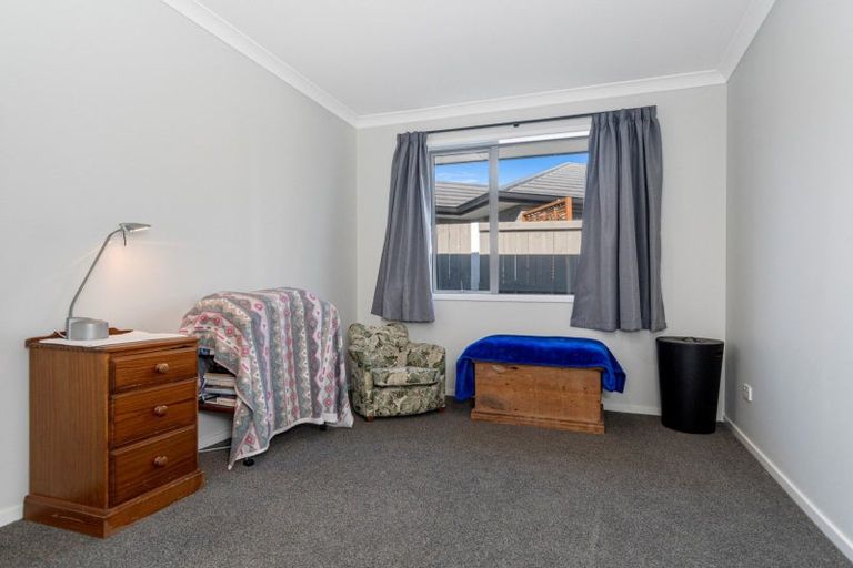 Photo of property in 76 Bert Wall Drive, Omokoroa, 3114