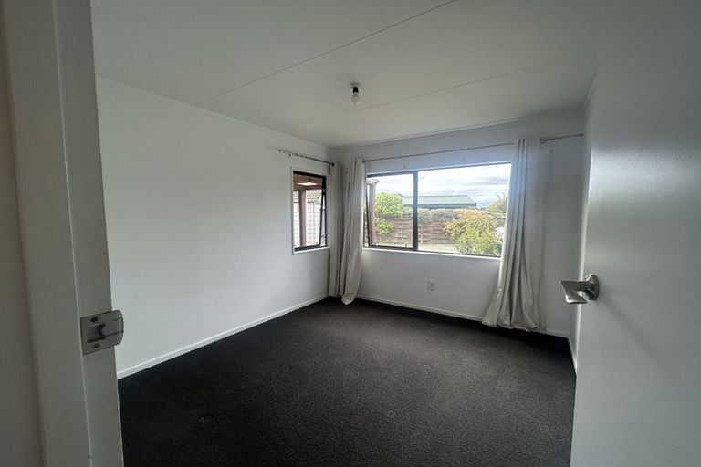 Photo of property in 29 Chadwick Place, Highbury, Palmerston North, 4412
