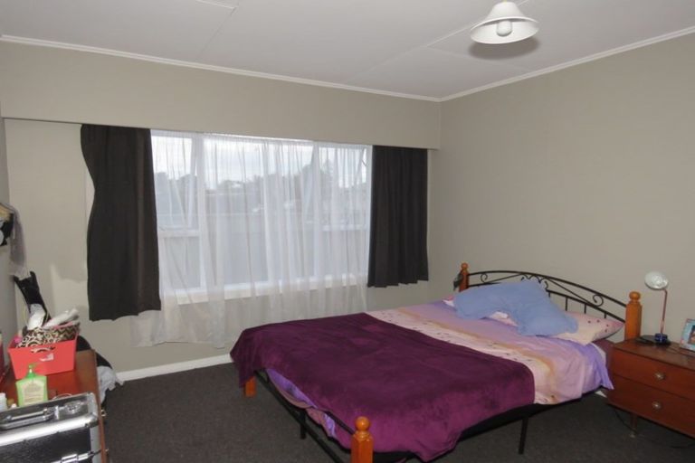 Photo of property in 24 Fonblanque Street, Westport, 7825